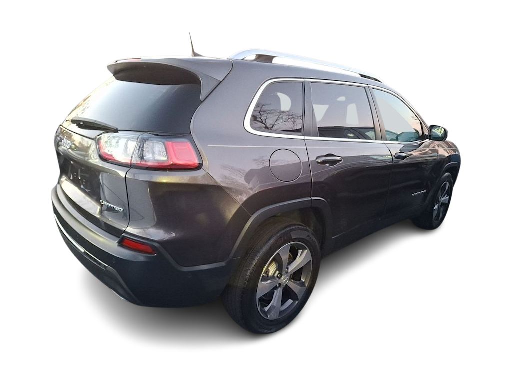 Thumbnail: 2019 Jeep Cherokee - 13