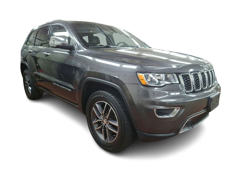 Thumbnail: 2018 Jeep Grand Cherokee - 15