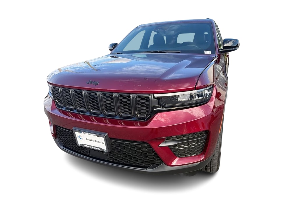 Thumbnail: 2024 Jeep Grand Cherokee - 6
