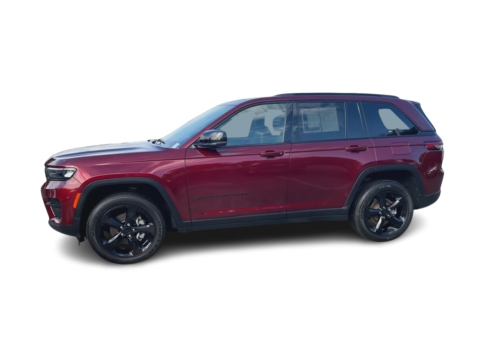 Thumbnail: 2024 Jeep Grand Cherokee - 3