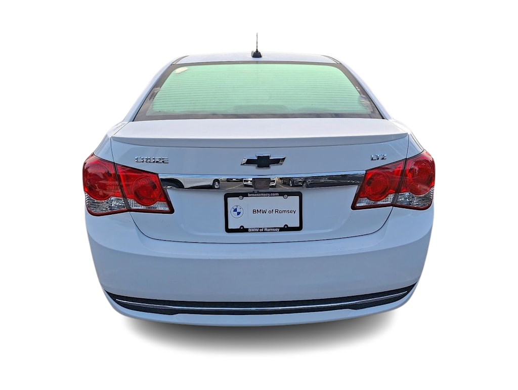 Thumbnail: 2015 Chevrolet Cruze - 4
