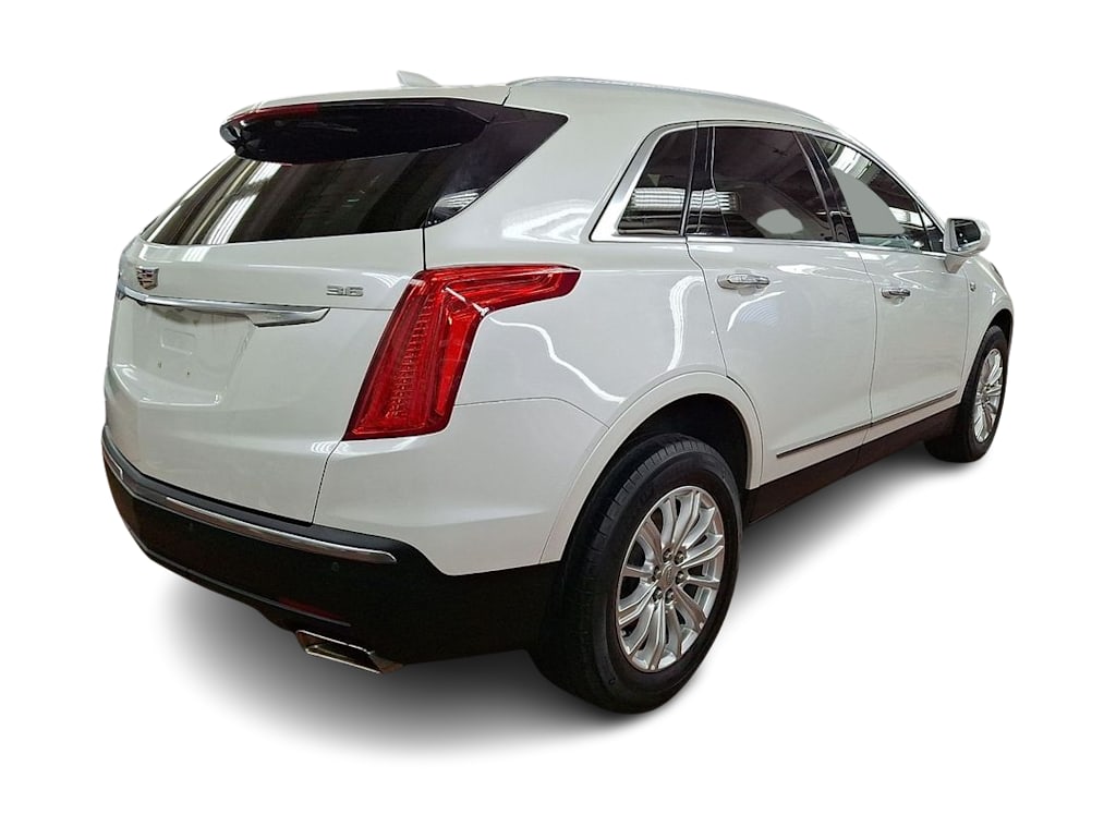 Thumbnail: 2018 Cadillac XT5 - 15