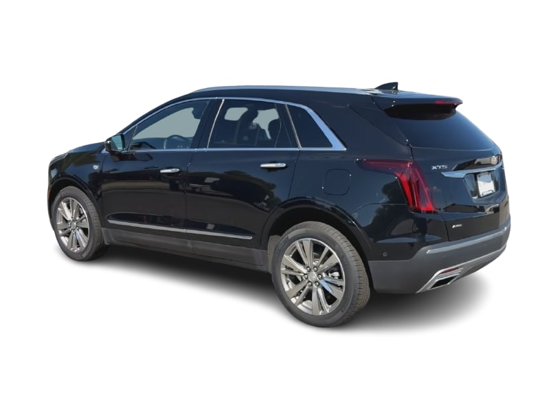 Thumbnail: 2024 Cadillac XT5 - 4