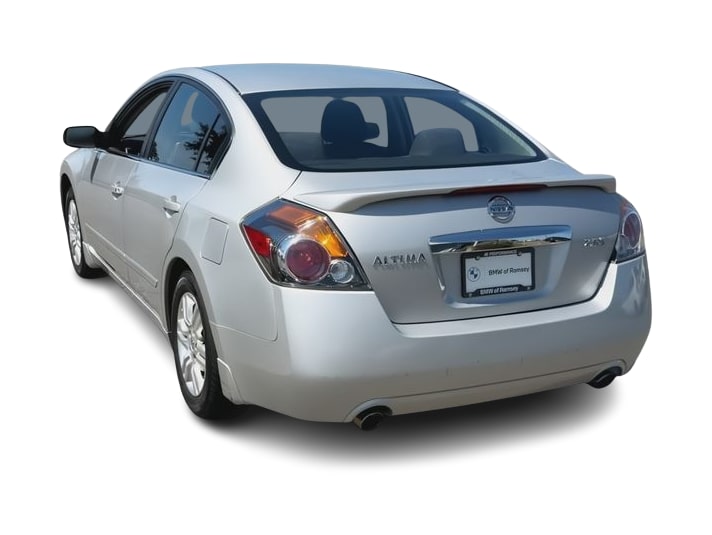 Thumbnail: 2012 Nissan Altima - 4