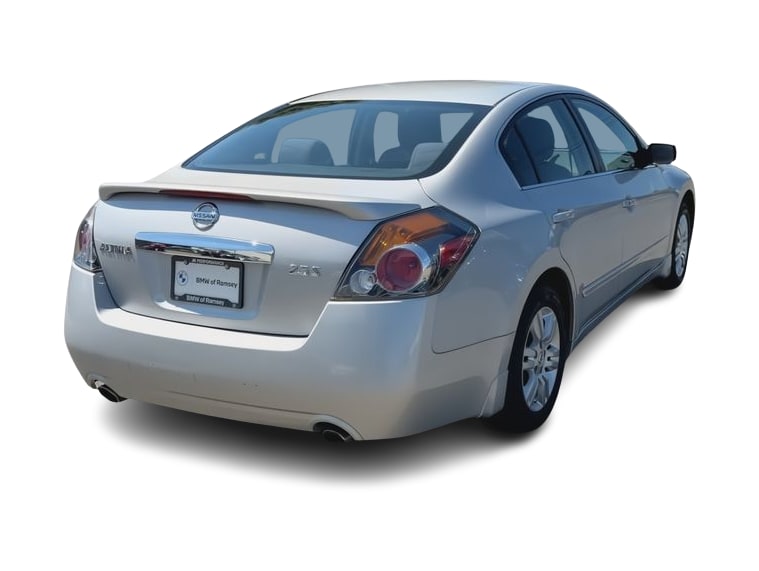 Thumbnail: 2012 Nissan Altima - 23