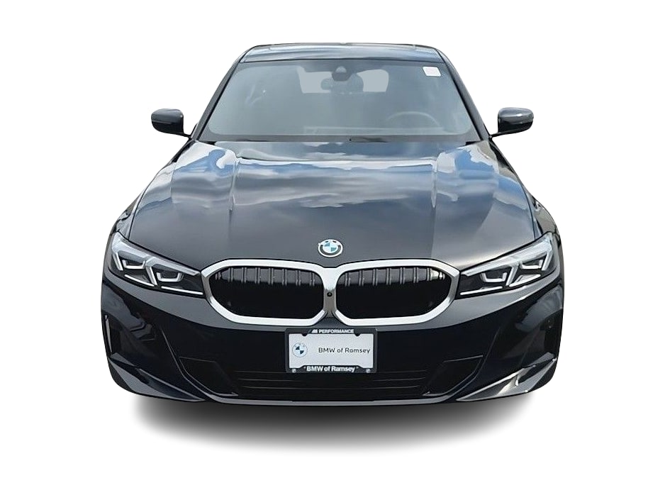 Thumbnail: 2026 BMW 3 Series - 19