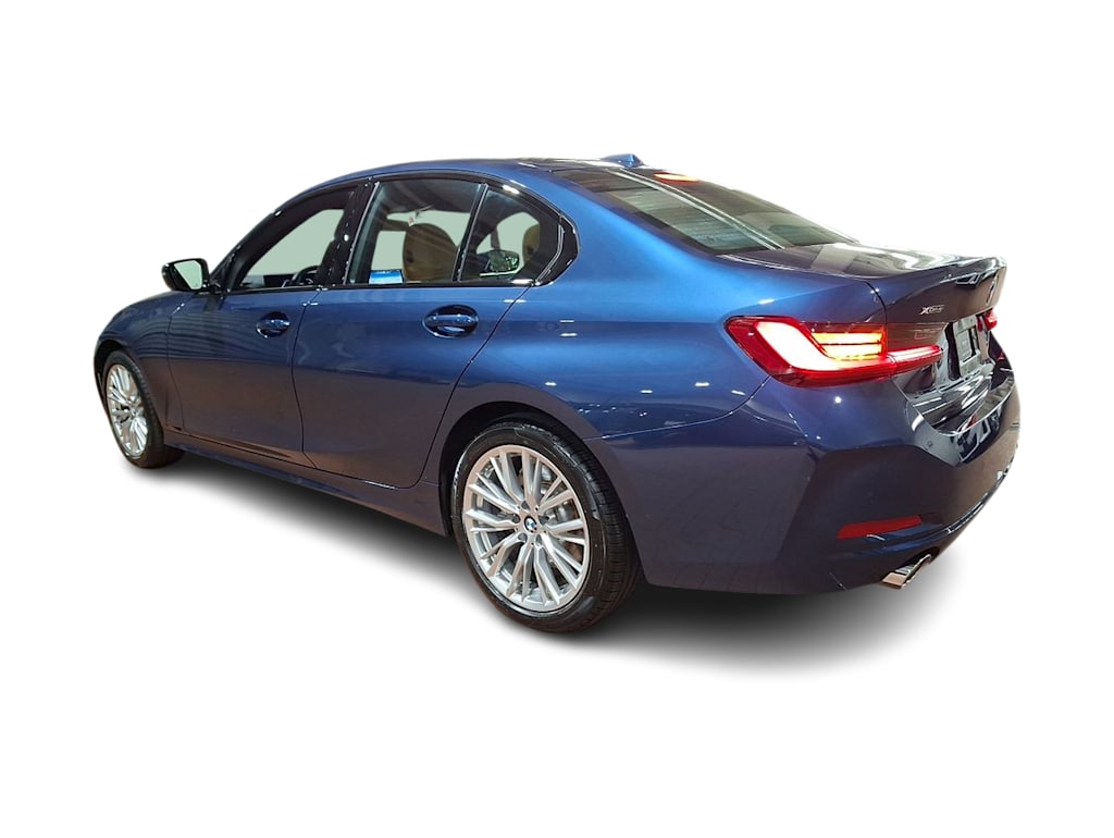 Thumbnail: 2023 BMW 3 Series - 2