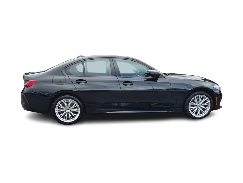 Thumbnail: 2023 BMW 3 Series - 24