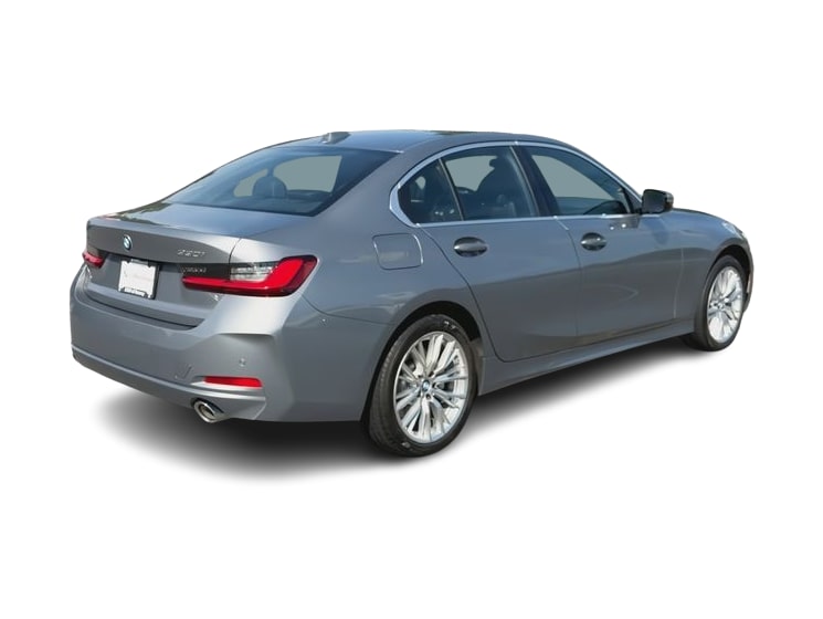 Thumbnail: 2024 BMW 3 Series - 22