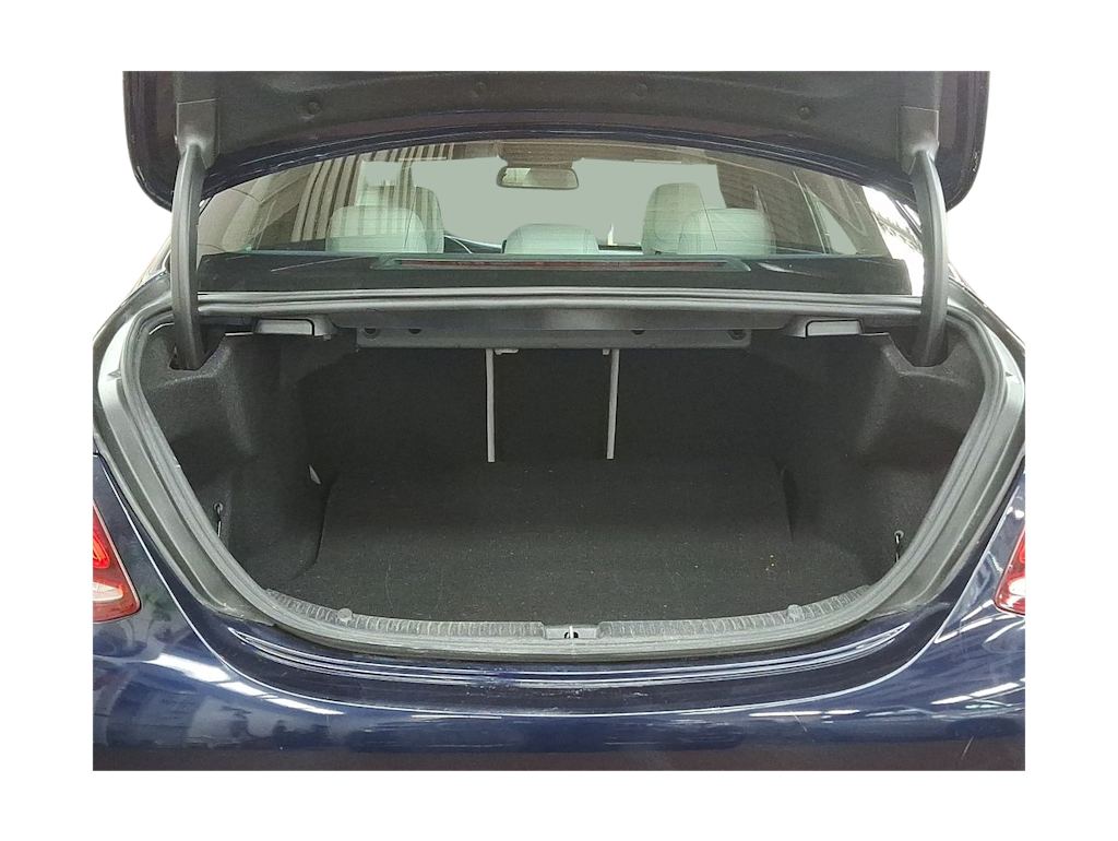 Thumbnail: 2017 Mercedes-Benz C-Class - 10