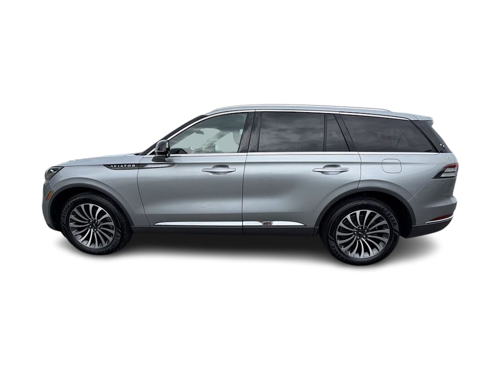 Thumbnail: 2023 Lincoln Aviator - 25