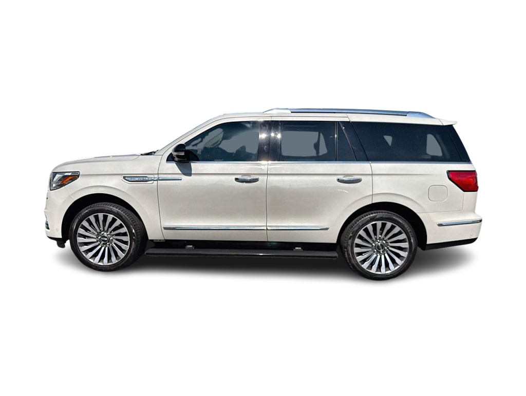 Thumbnail: 2019 Lincoln Navigator - 22