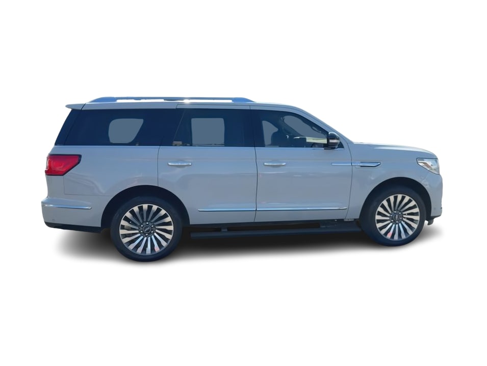 Thumbnail: 2019 Lincoln Navigator - 21