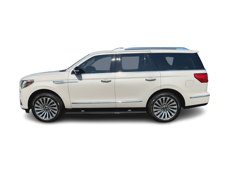 Thumbnail: 2019 Lincoln Navigator - 3