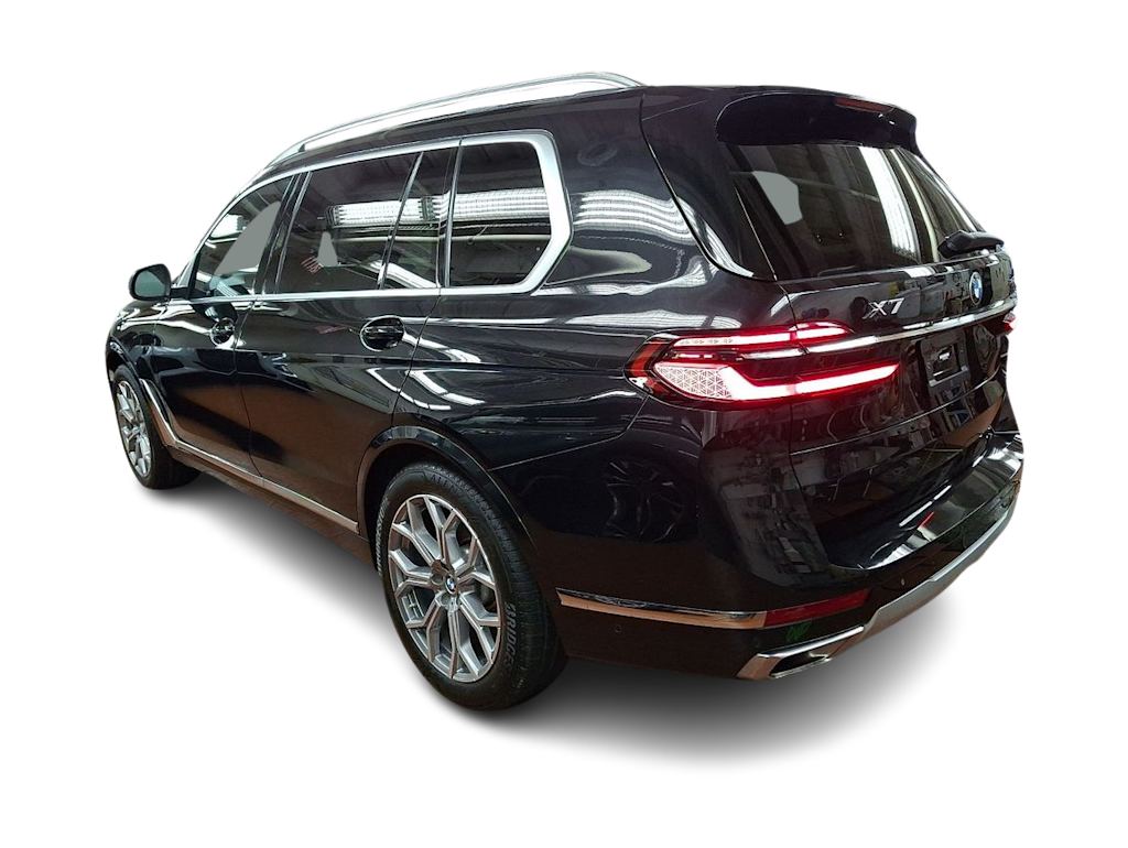 Thumbnail: 2024 BMW X7 - 3