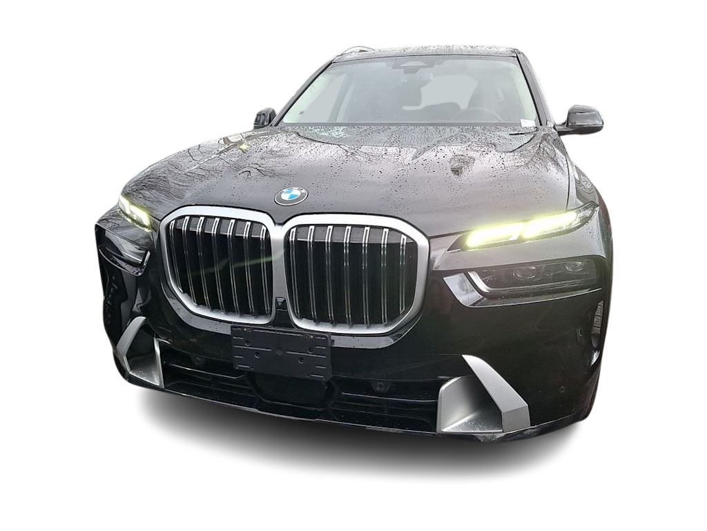 Thumbnail: 2023 BMW X7 - 3