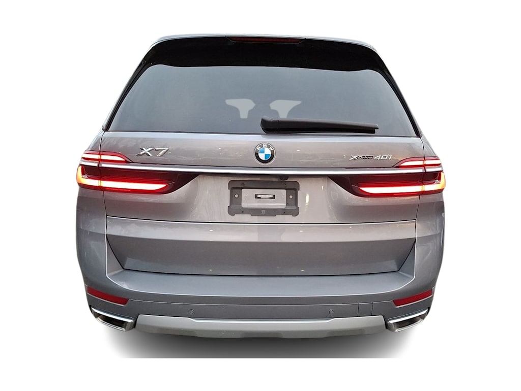 Thumbnail: 2023 BMW X7 - 3