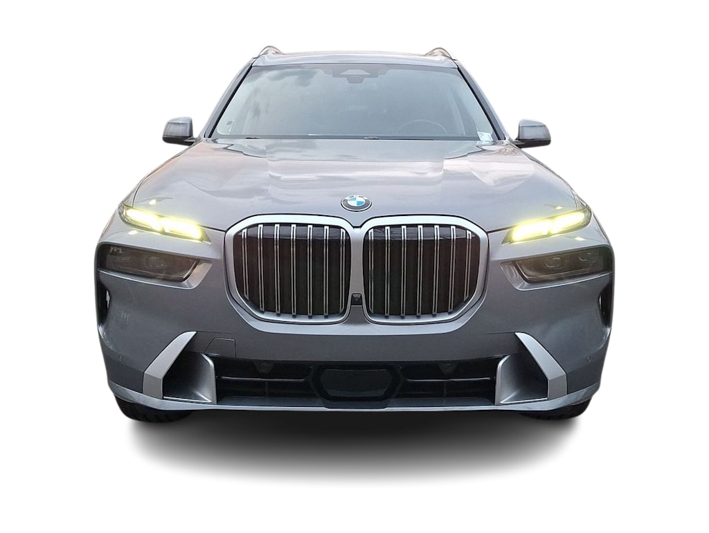 Thumbnail: 2023 BMW X7 - 4
