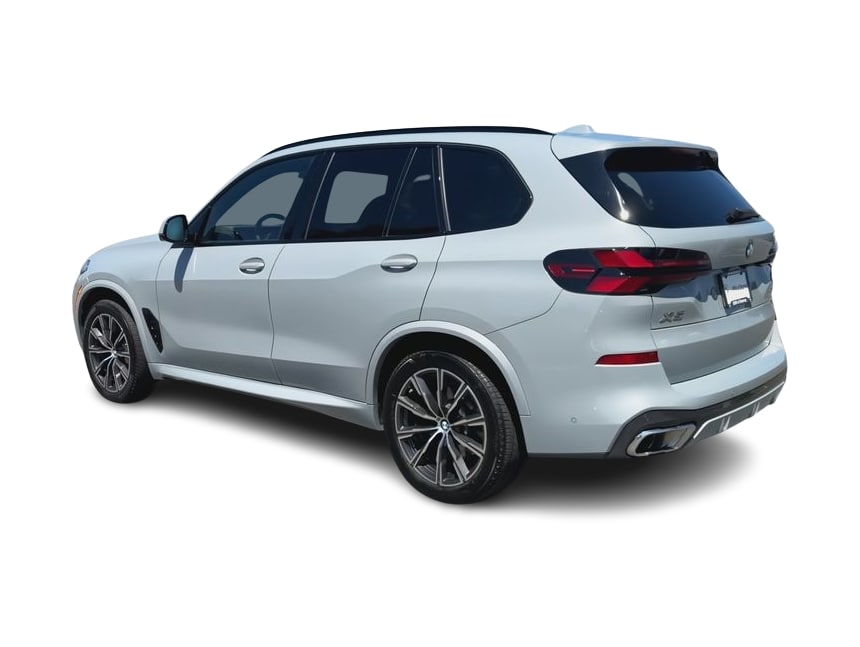 Thumbnail: 2024 BMW X5 - 4