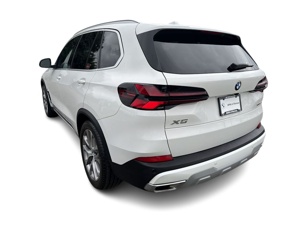 Thumbnail: 2024 BMW X5 - 25