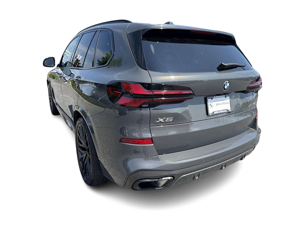Thumbnail: 2024 BMW X5 - 4