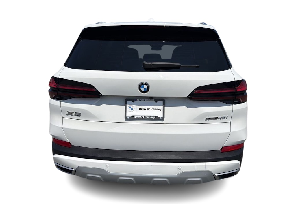 Thumbnail: 2024 BMW X5 - 24