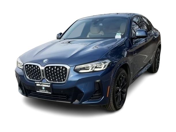 Thumbnail: 2022 BMW X4 - 24