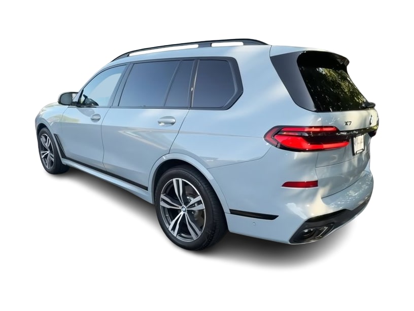 Thumbnail: 2024 BMW X7 - 4