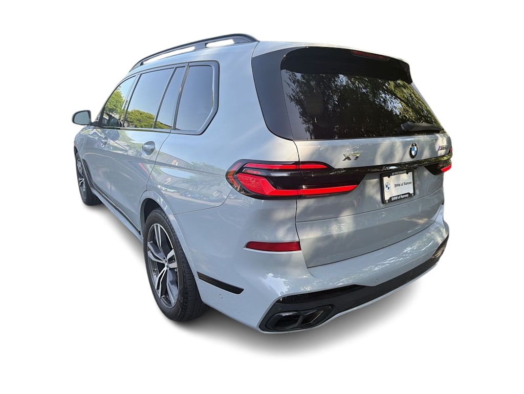 Thumbnail: 2024 BMW X7 - 23