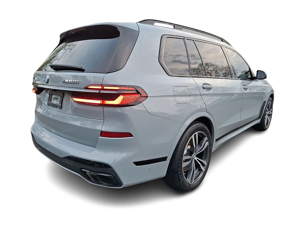 Thumbnail: 2024 BMW X7 - 15