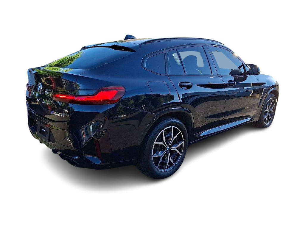 Thumbnail: 2022 BMW X4 - 14