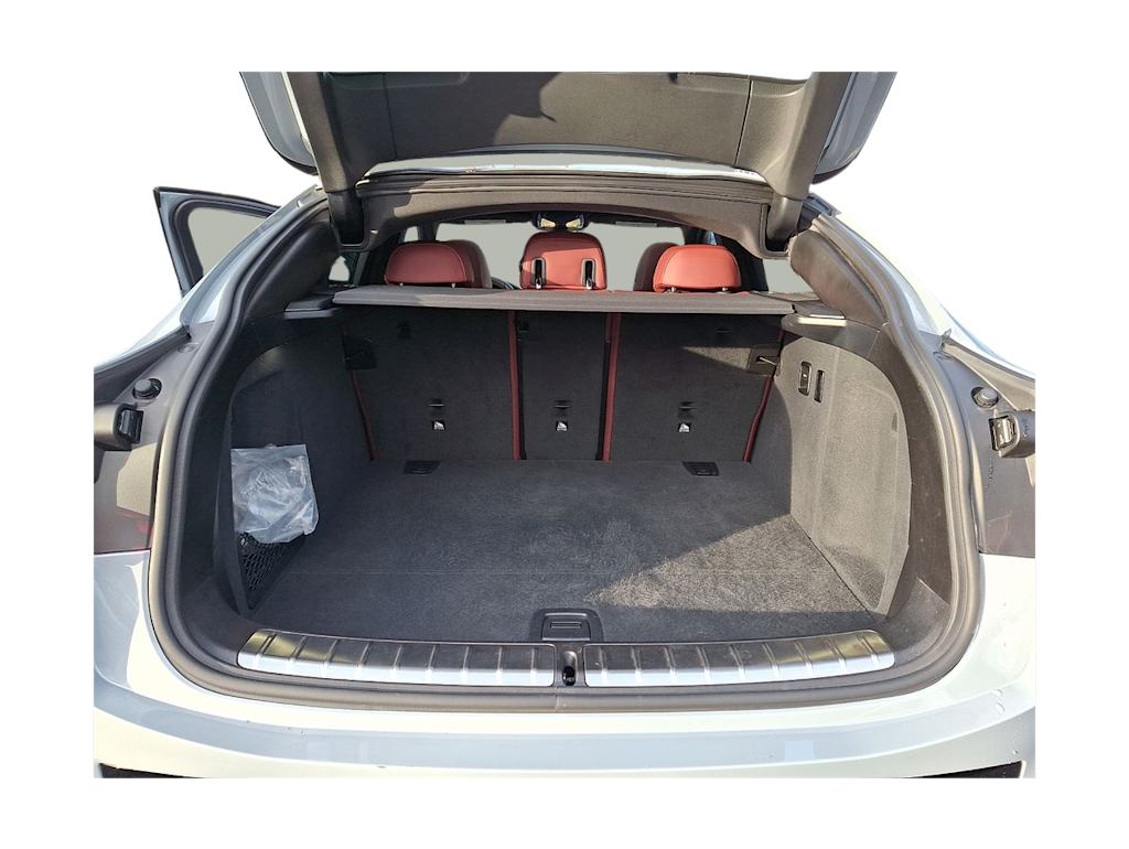 Thumbnail: 2025 BMW X4 - 11