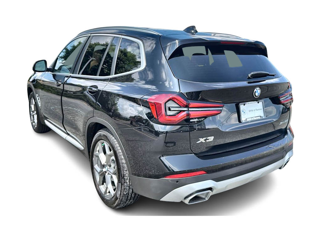Thumbnail: 2024 BMW X3 - 24