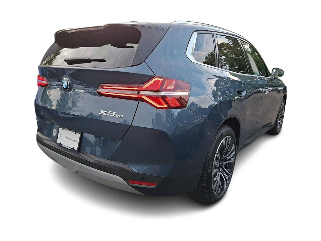 Thumbnail: 2025 BMW X3 - 15