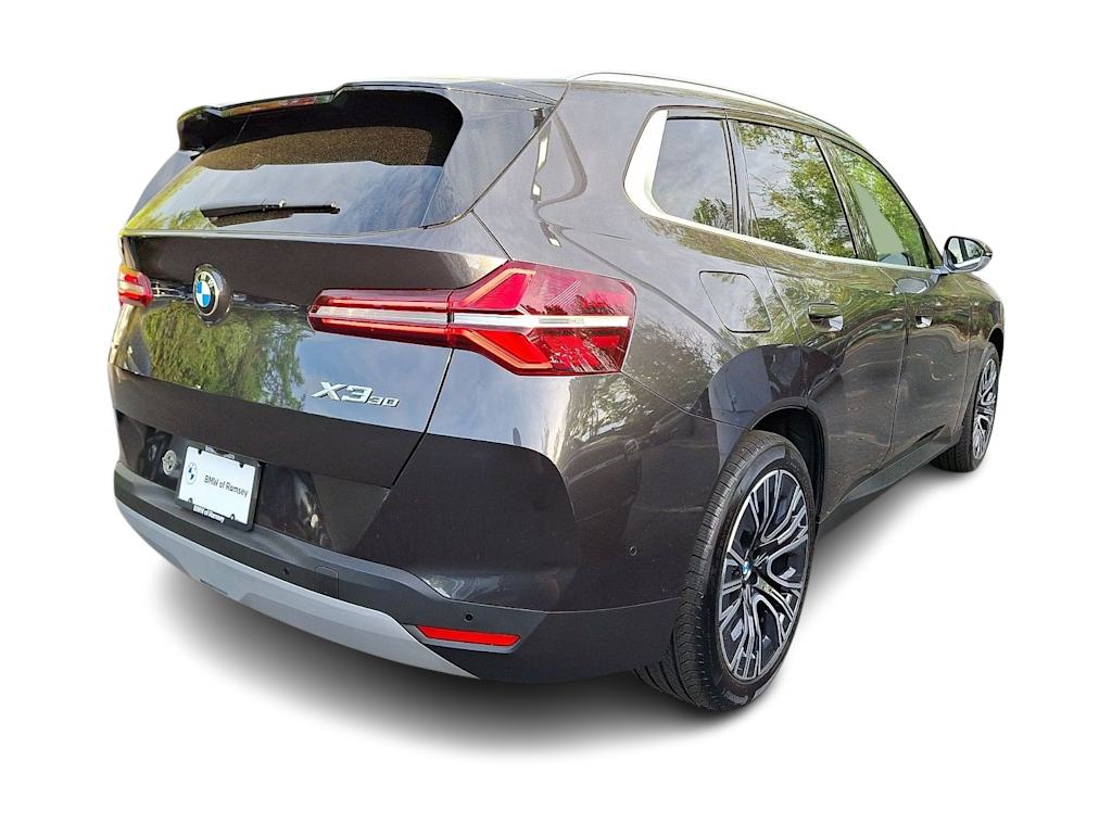 Thumbnail: 2025 BMW X3 - 13