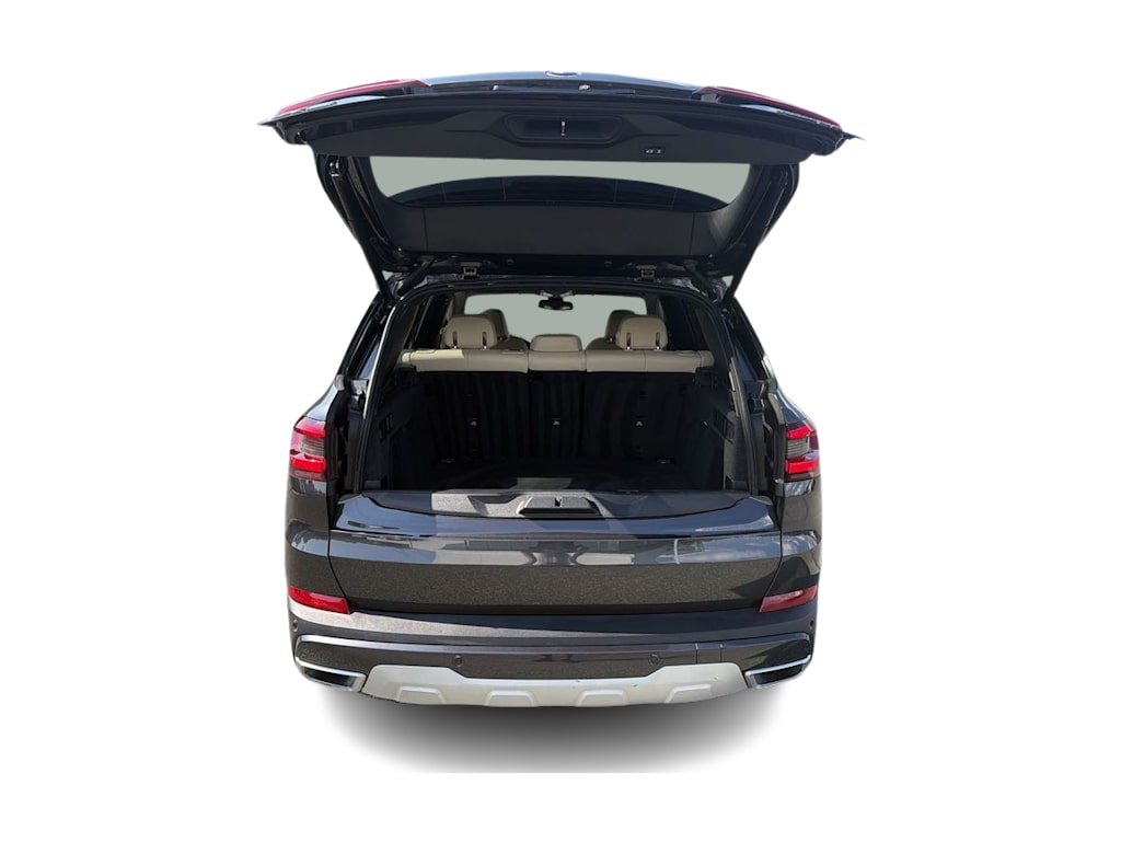 Thumbnail: 2021 BMW X5 - 16