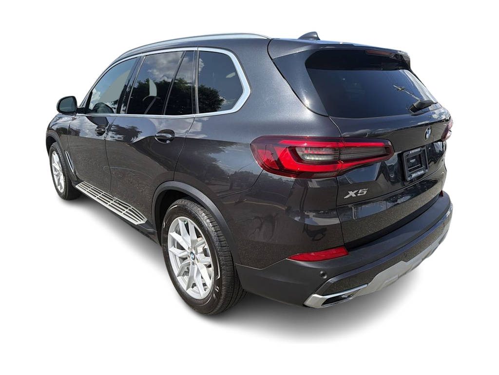 Thumbnail: 2021 BMW X5 - 4