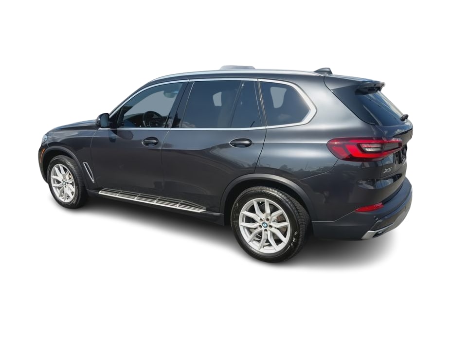 Thumbnail: 2021 BMW X5 - 21