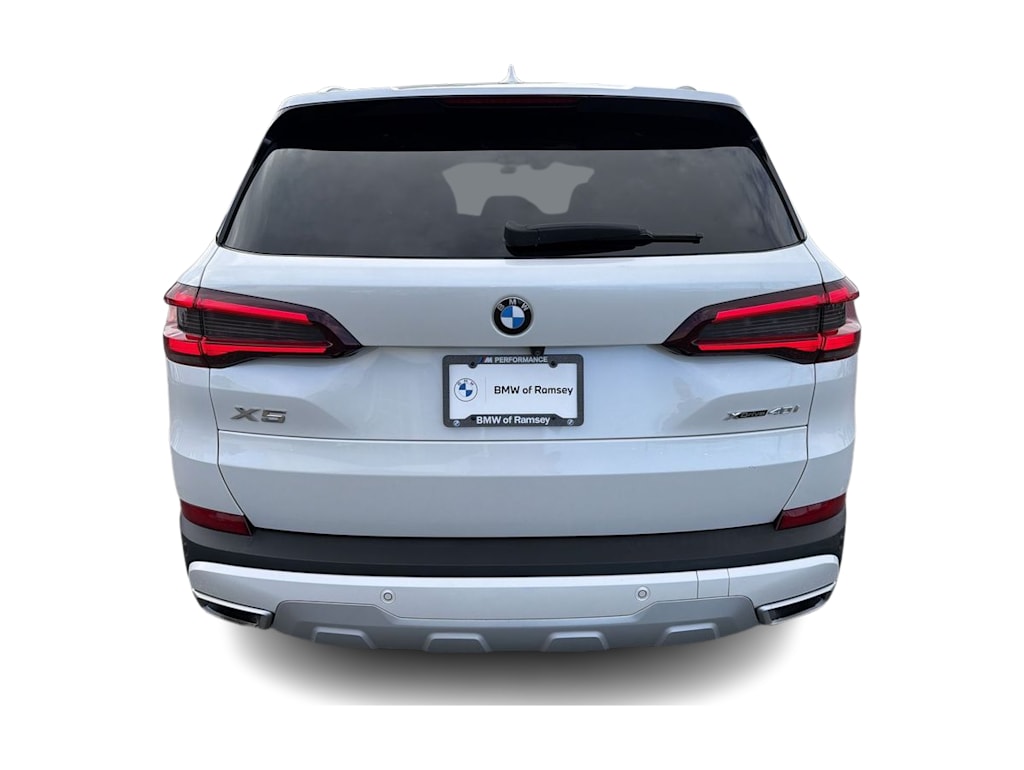 Thumbnail: 2022 BMW X5 - 25