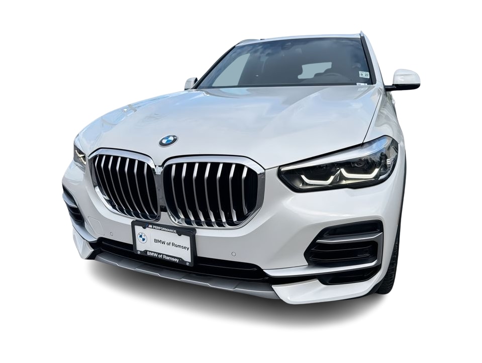 Thumbnail: 2022 BMW X5 - 6