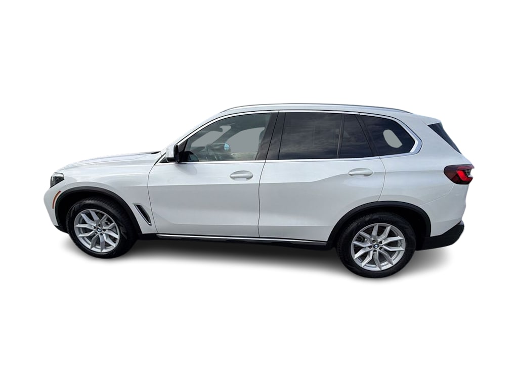 Thumbnail: 2022 BMW X5 - 24