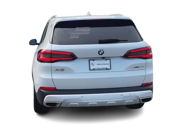 Thumbnail: 2022 BMW X5 - 5