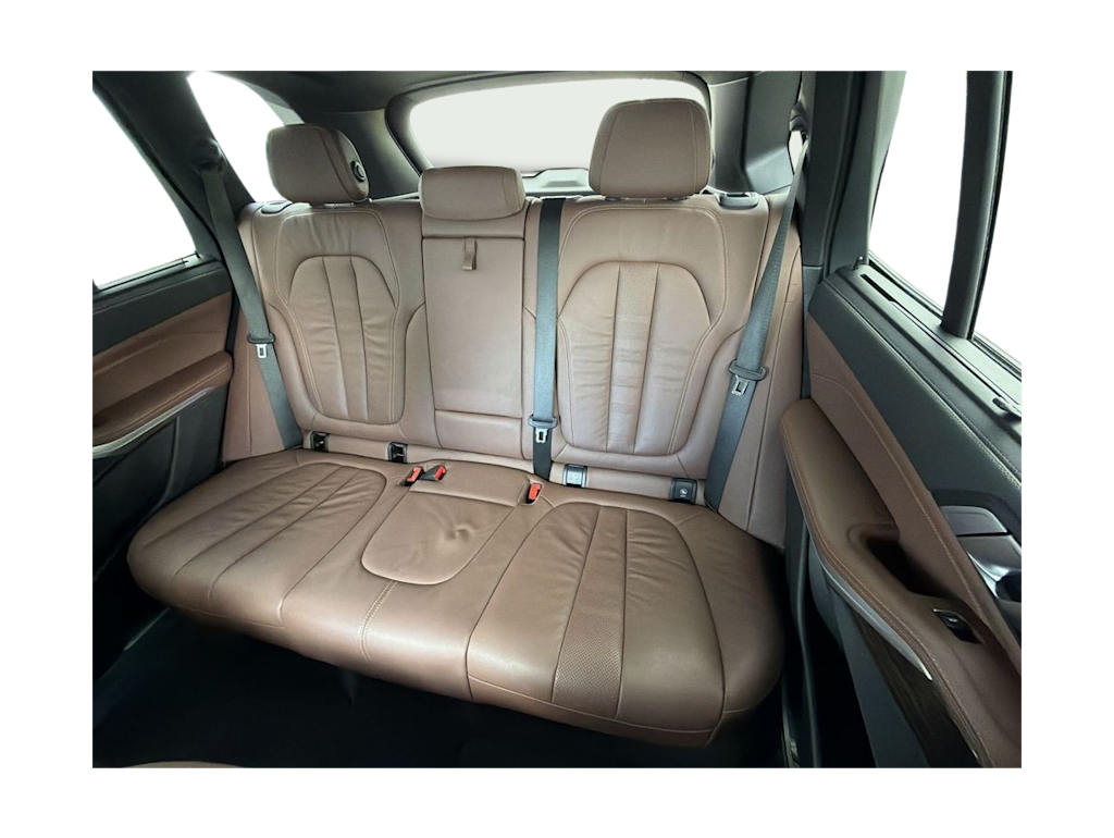 Thumbnail: 2020 BMW X5 - 27