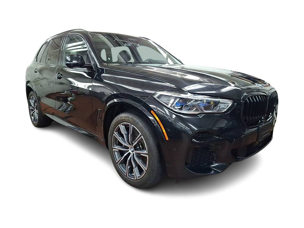 Thumbnail: 2022 BMW X5 - 13