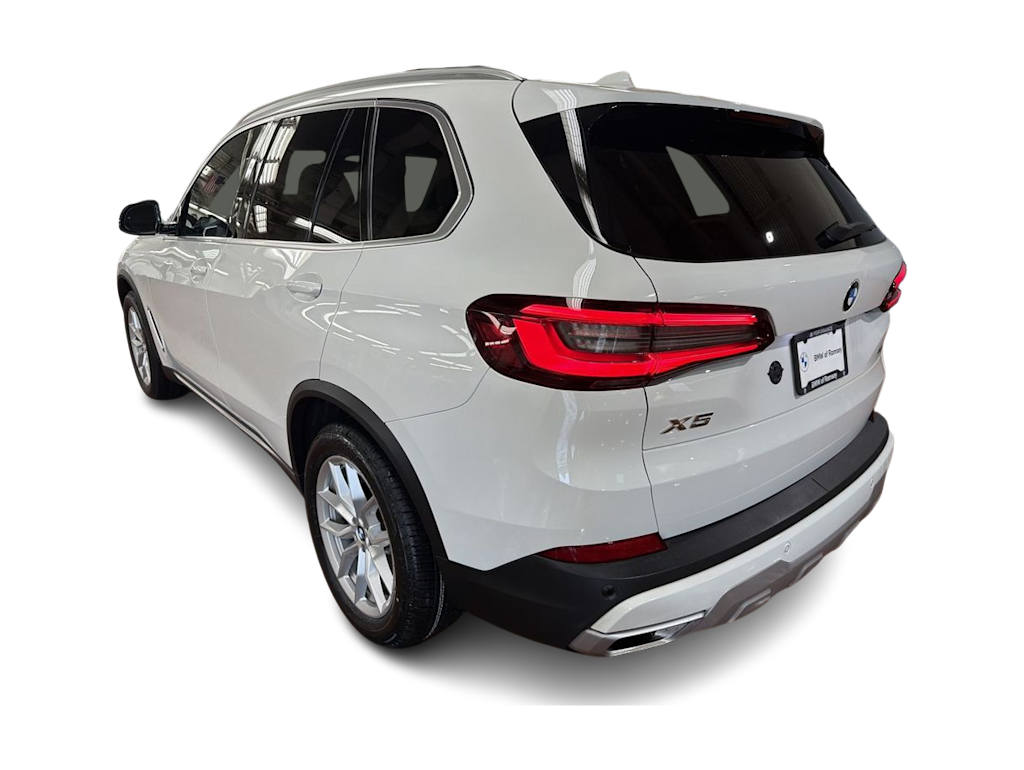 Thumbnail: 2021 BMW X5 - 24