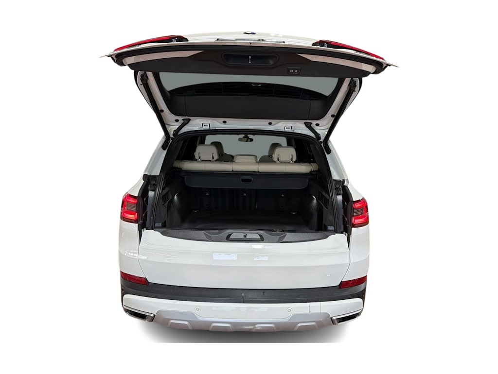 Thumbnail: 2021 BMW X5 - 15