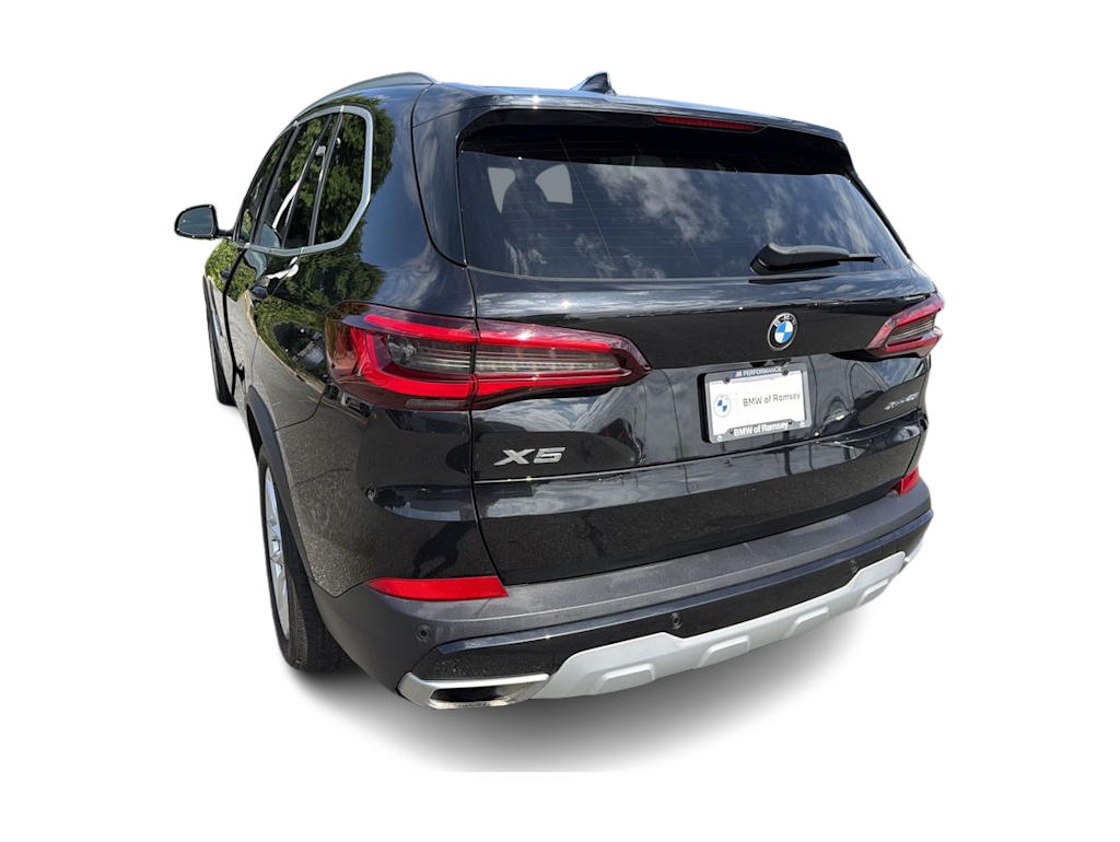 Thumbnail: 2023 BMW X5 - 23