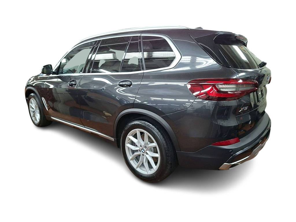 Thumbnail: 2023 BMW X5 - 2