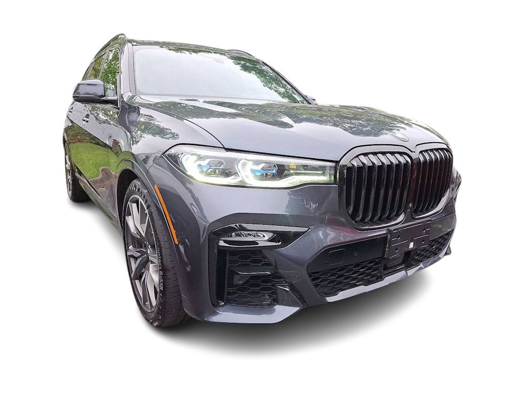 2022 BMW X7 M50i 13