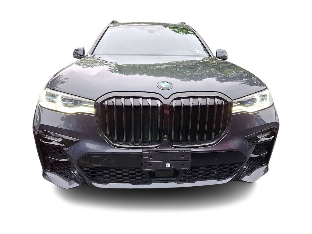 2022 BMW X7 M50i 3